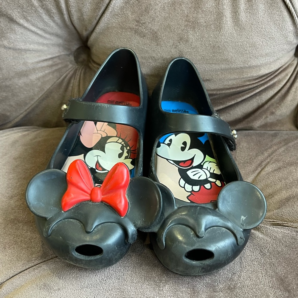 Mickey and Minnie mini Melissa size 9